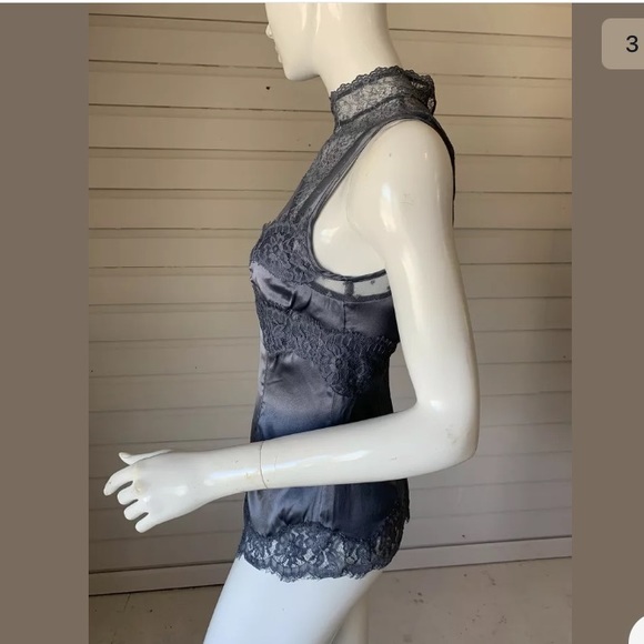 💕bebe lace mock neck top🌸 - Picture 4 of 6